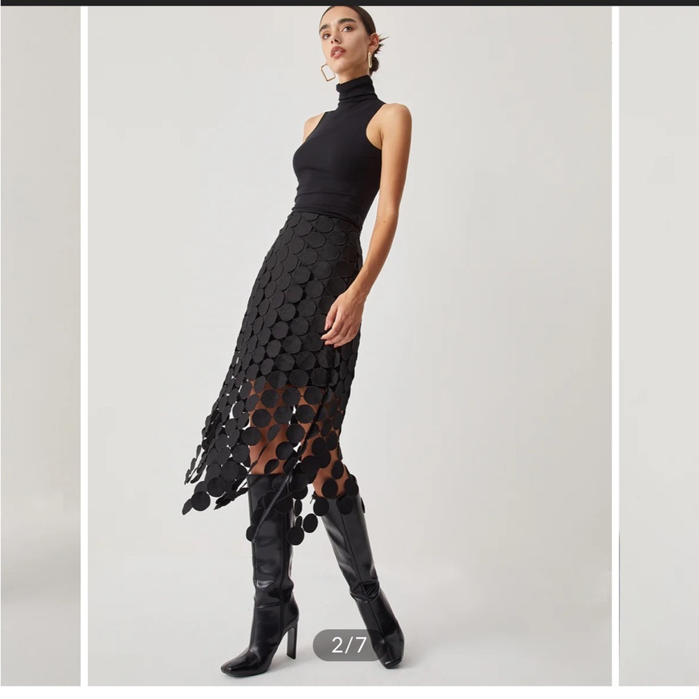 Commense Textured Black Circle Skirt
